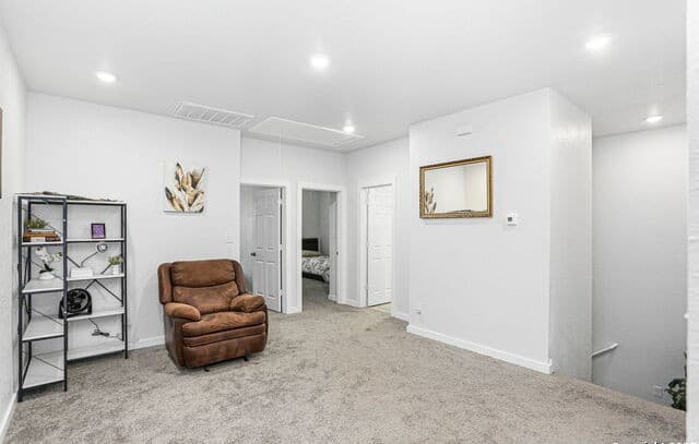 4  Oak Plz, San Antonio, TX 78216 — photo 15