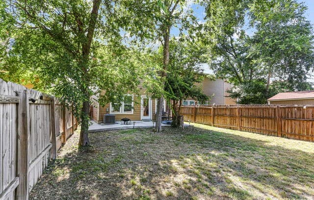 4  Oak Plz, San Antonio, TX 78216 — photo 22