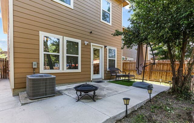 4  Oak Plz, San Antonio, TX 78216 — photo 25