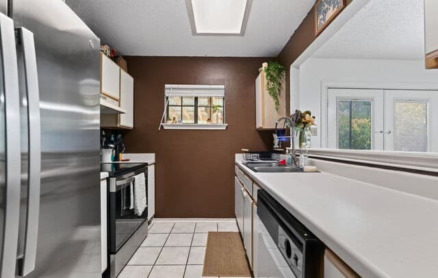 13911  Villa Camino, San Antonio, TX 78233 — photo 10