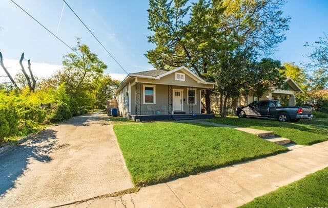 112  Harding Pl, San Antonio, TX 78203 — photo 2
