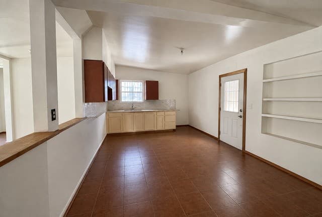 314  Springvale Dr, San Antonio, TX 78227 — photo 3