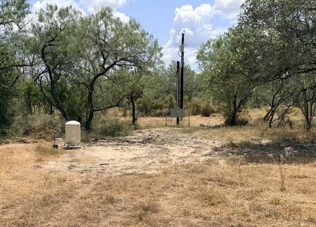 118  Pr Dax Ln, Pleasanton, TX 78064 — photo 19