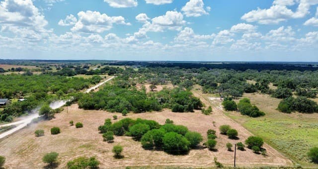 118  Pr Dax Ln, Pleasanton, TX 78064 — photo 5
