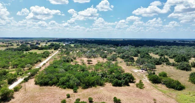 118  Pr Dax Ln, Pleasanton, TX 78064 — photo 7