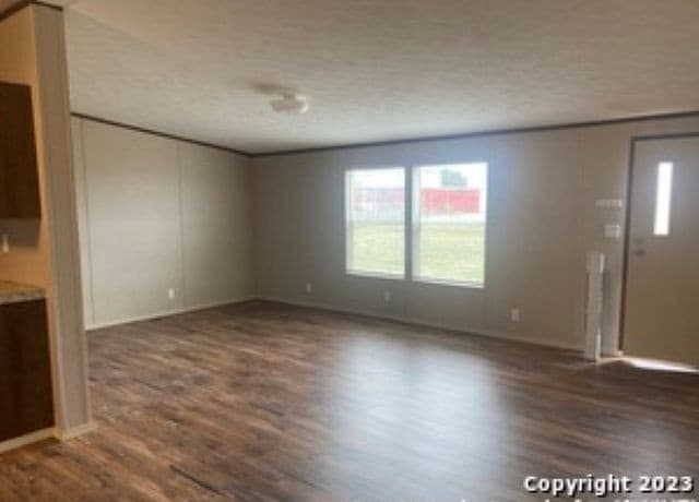 208  View Unit B, La Vernia, TX 78121 — photo 12