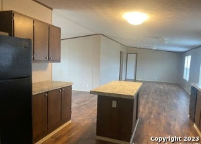 208  View Unit B, La Vernia, TX 78121 — photo 15