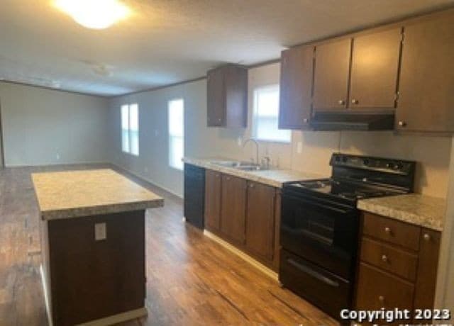 208  View Unit B, La Vernia, TX 78121 — photo 16