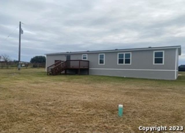 208  View Unit B, La Vernia, TX 78121 — photo 2