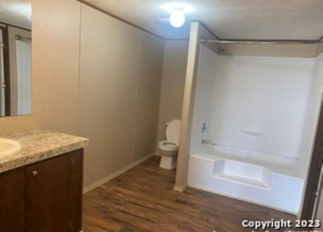 208  View Unit B, La Vernia, TX 78121 — photo 6