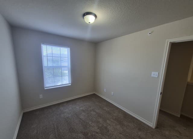 6602  Arancione Ave. Unit 103, San Antonio, TX 78233 — photo 17