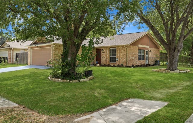 3302  Harvest Dr., Schertz, TX 78154 — photo 2