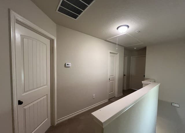7109  Micayla Cove Unit 103, San Antonio, TX 78244 — photo 11