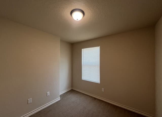 7109  Micayla Cove Unit 103, San Antonio, TX 78244 — photo 18
