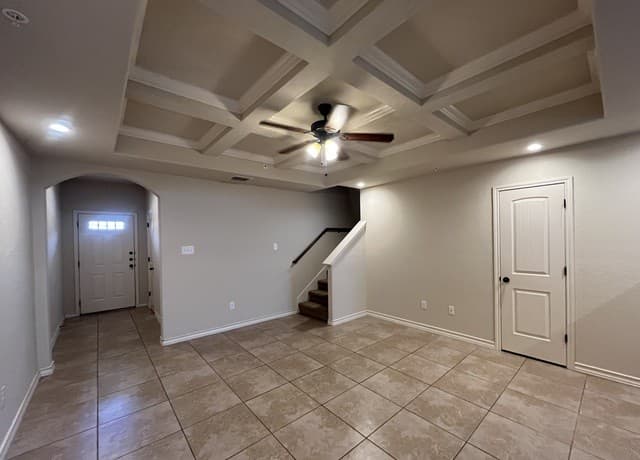 7109  Micayla Cove Unit 103, San Antonio, TX 78244 — photo 3