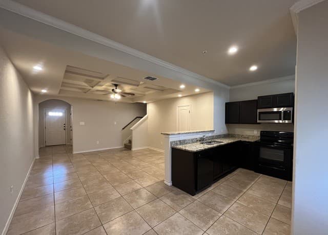 7109  Micayla Cove Unit 103, San Antonio, TX 78244 — photo 7