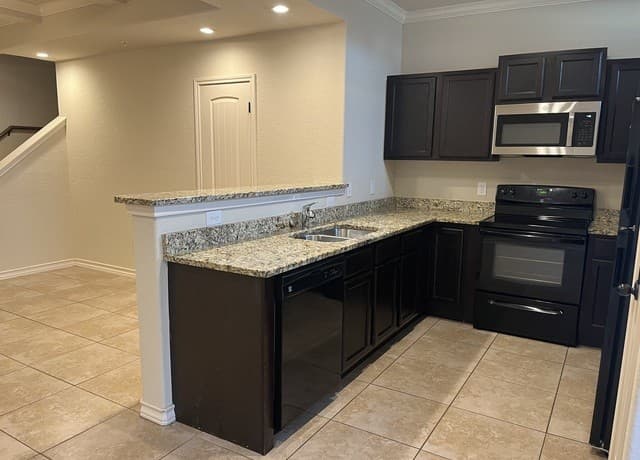 7109  Micayla Cove Unit 103, San Antonio, TX 78244 — photo 9