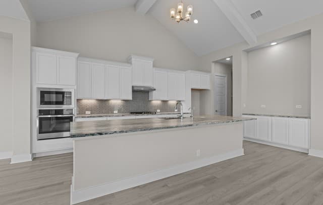 139  Kari Drive, Castroville, TX 78009 — photo 16