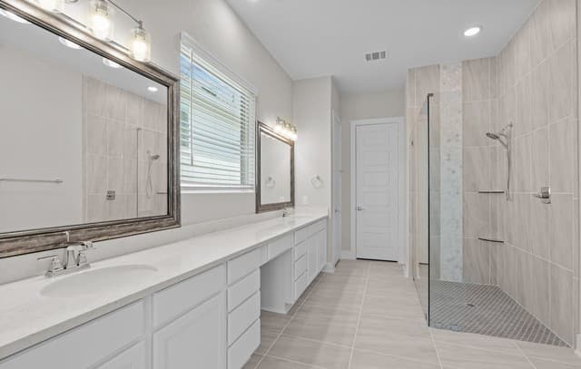 139  Kari Drive, Castroville, TX 78009 — photo 21
