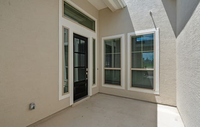 139  Kari Drive, Castroville, TX 78009 — photo 3