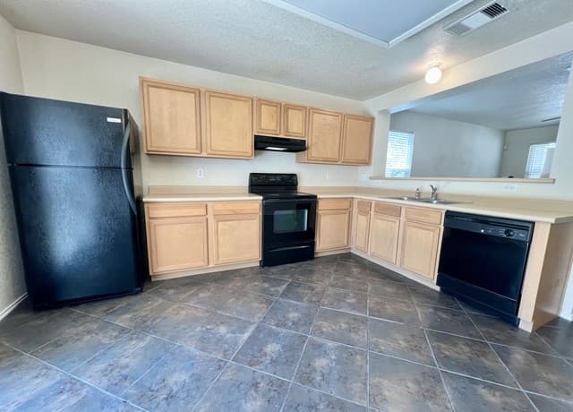 110  Jetlyn Dr, San Antonio, TX 78249 — photo 10