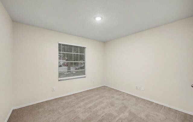 8715  Laguna, San Antonio, TX 78251 — photo 14