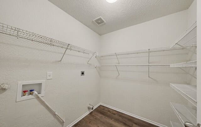 8715  Laguna, San Antonio, TX 78251 — photo 17