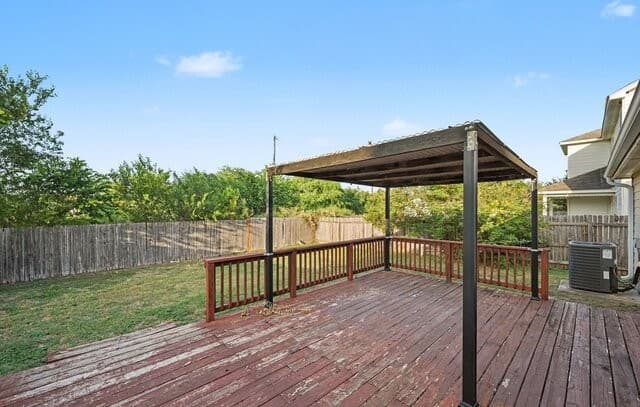 8715  Laguna, San Antonio, TX 78251 — photo 18