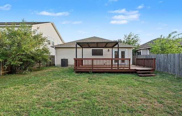 8715  Laguna, San Antonio, TX 78251 — photo 19