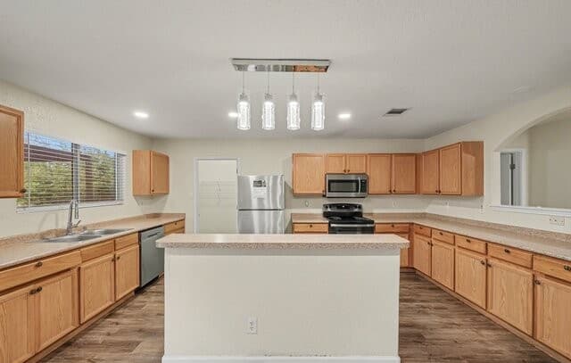 8715  Laguna, San Antonio, TX 78251 — photo 8