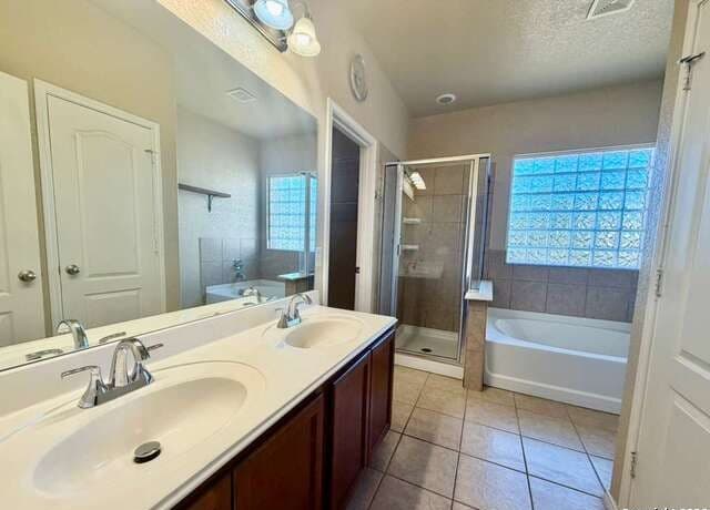 1130  Wigeon Way, New Braunfels, TX 78130 — photo 17