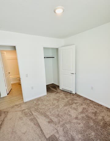 1235  Art Wall Way, San Antonio, TX 78221 — photo 6