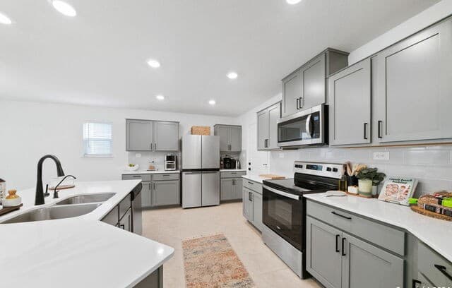 11133  Charismatic, San Antonio, TX 78245 — photo 12