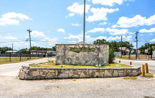 659  Private Road 1508, Bandera, TX 78003 — photo 6