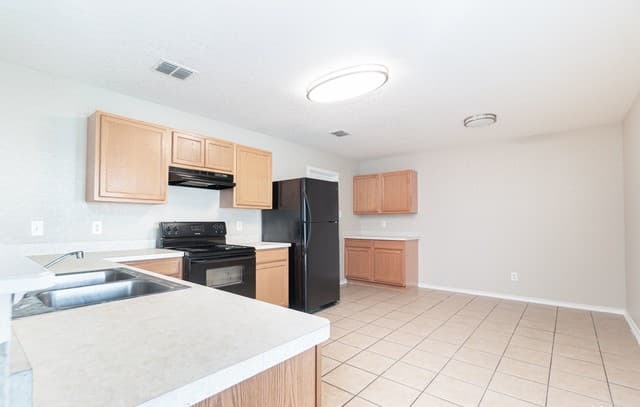 129  Gatewood Bay, Cibolo, TX 78108 — photo 11
