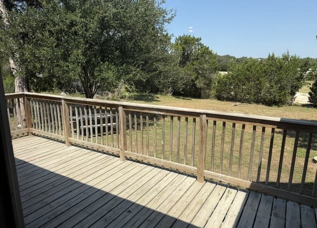 591  Burr Oak Ln, Canyon Lake, TX 78133 — photo 5