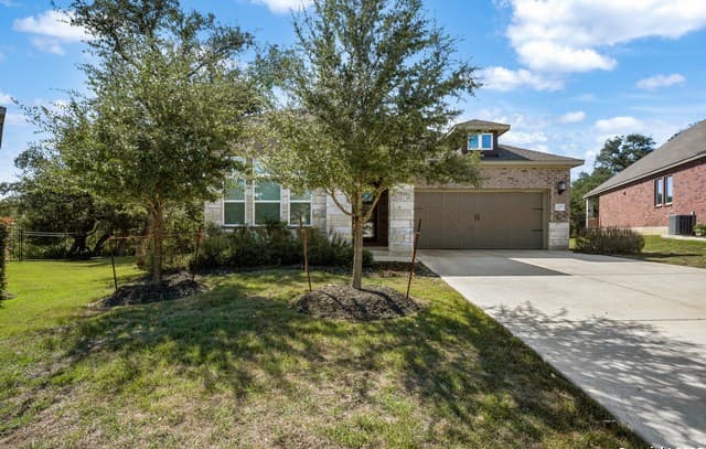 22811  Grande Vista, San Antonio, TX 78261