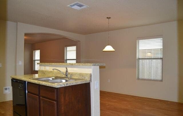 6002  Poesta, San Antonio, TX 78218 — photo 2
