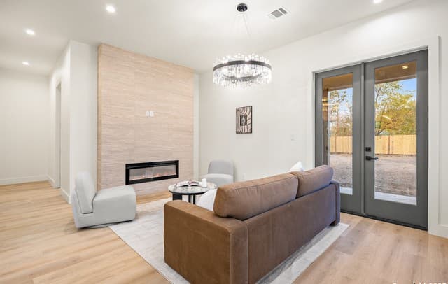 257 E Baylor, San Antonio, TX 78204 — photo 19