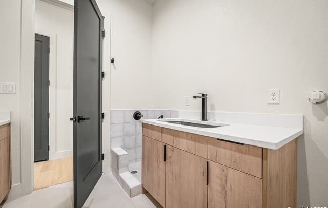 257 E Baylor, San Antonio, TX 78204 — photo 23