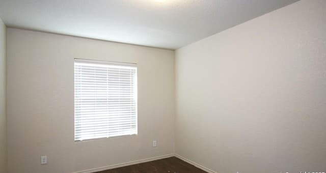 7518  Whispine, San Antonio, TX 78218 — photo 9