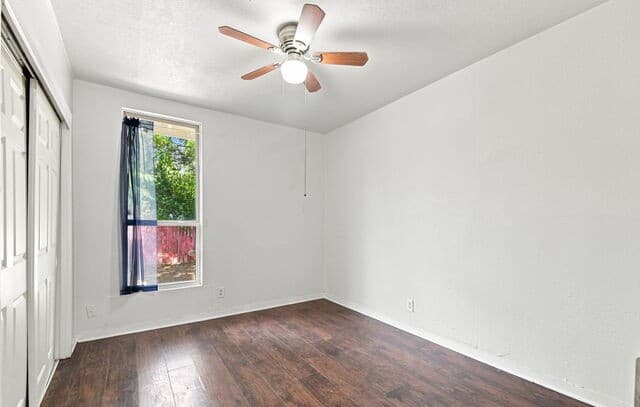 262 E Southcross Blvd, San Antonio, TX 78214 — photo 13