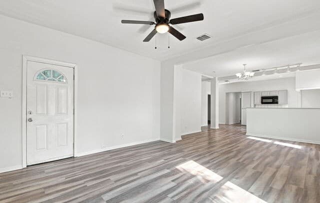 262 E Southcross Blvd, San Antonio, TX 78214 — photo 4