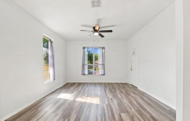 262 E Southcross Blvd, San Antonio, TX 78214 — photo 5