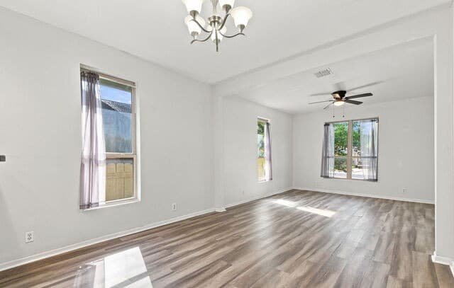 262 E Southcross Blvd, San Antonio, TX 78214 — photo 6