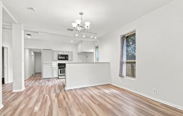262 E Southcross Blvd, San Antonio, TX 78214 — photo 8