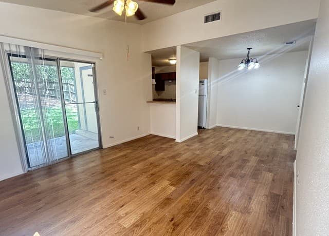 14531  Woods Hole Dr, San Antonio, TX 78233 — photo 2