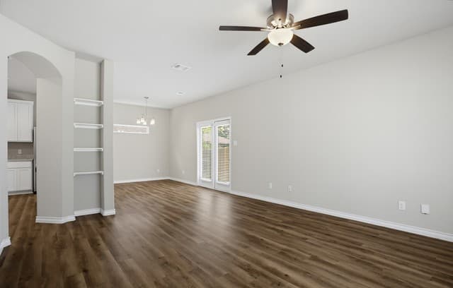 2013  Silver Oaks F, San Antonio, TX 78213 — photo 2