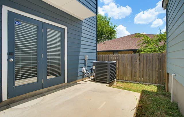 2013  Silver Oaks F, San Antonio, TX 78213 — photo 21