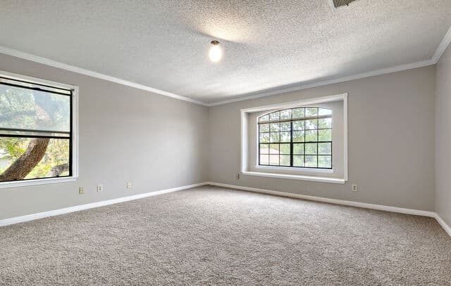 8440  Phoenix Ave, Selma, TX 78154 — photo 9
